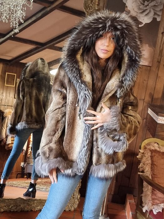 Casaco de vison e raposa promoção