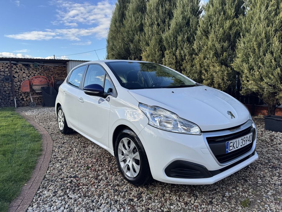 Peugeot 208 / zamienię na motocykl