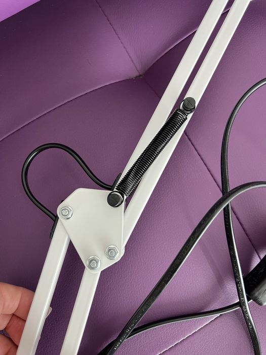 Лампа бестеневая доя мастеров