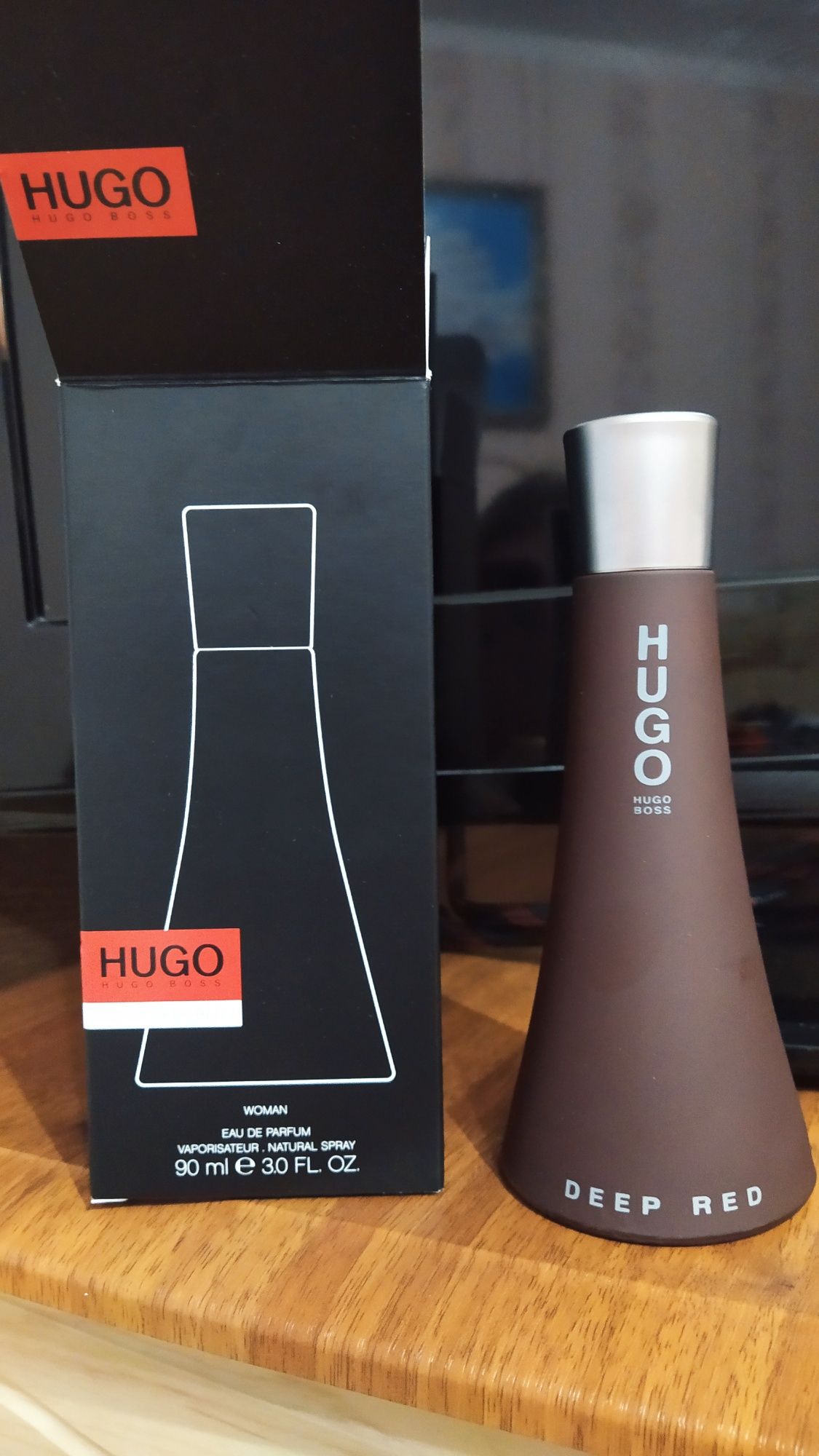 Парфумована вода HUGO BOSS DEEP RED 90ml