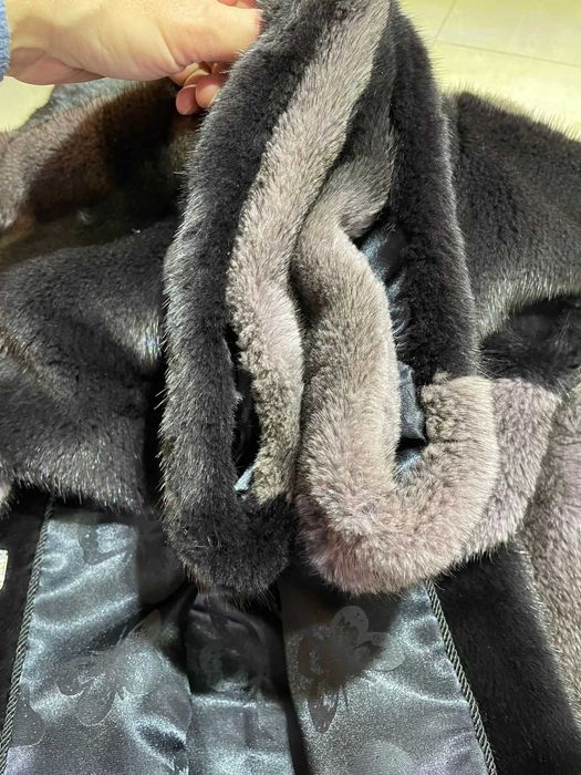 Стильная норковая шуба лучшего итальянского бренда новая Супер цена!