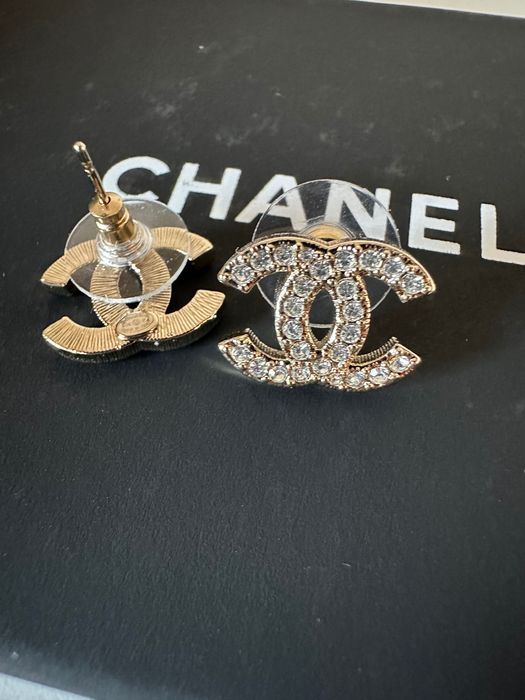 Сережки Chanel нові