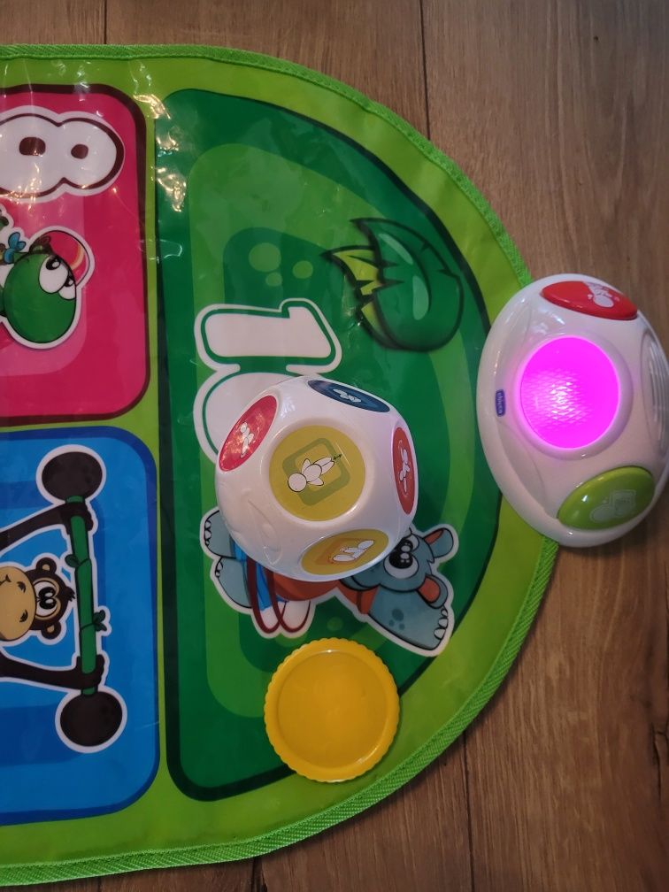 Mata grająca Chicco gra w klasy