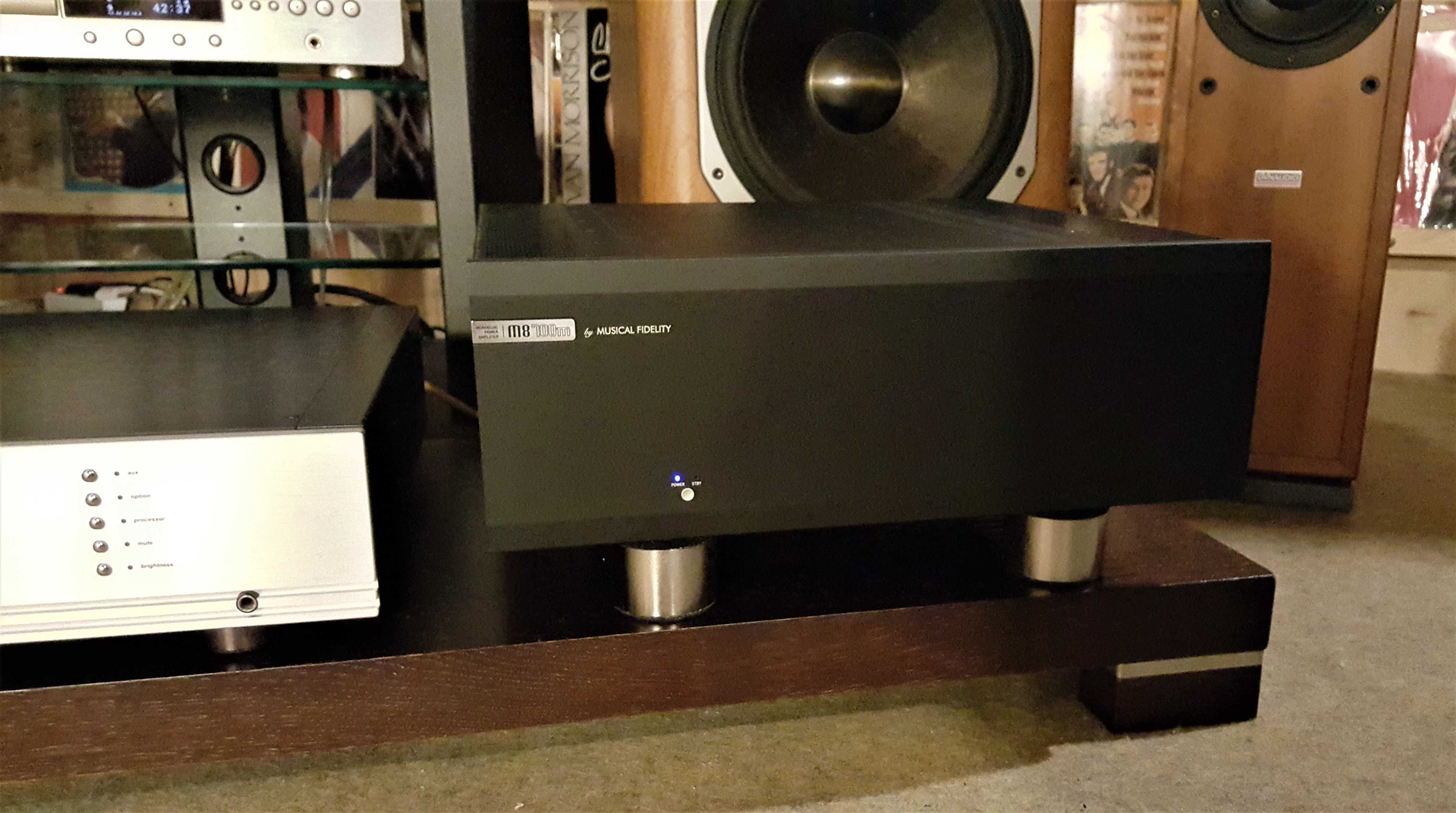Monobloki Musical Fidelity M8 -700m okazja nowe. Zasilą każdą kolumnę