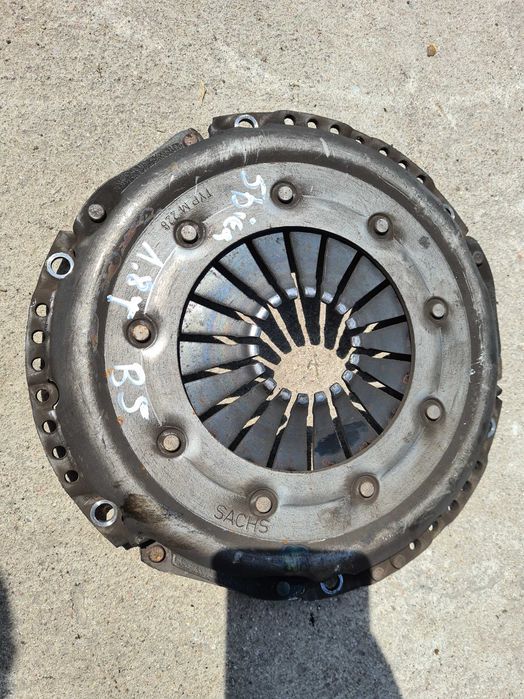 Dwumas dwumasa docisk tarcza  sprzęgło Passat b5 1.8T AWT 150km