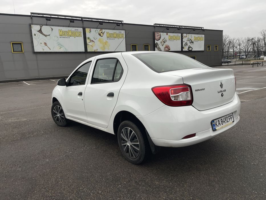 Dacia Logan 1,5 дизель 2013 рік