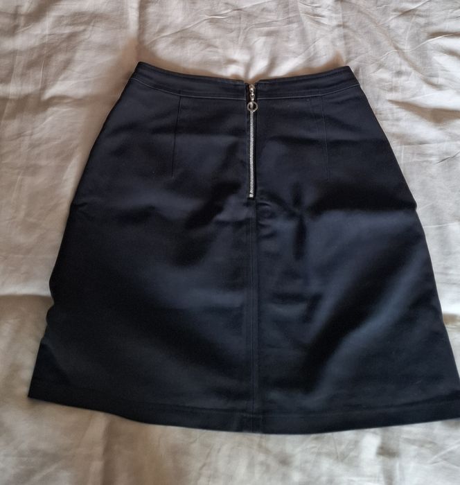 Жіноча стрейчева спідниця - чорна