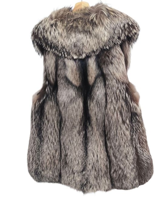 Colete pele raposa prateada