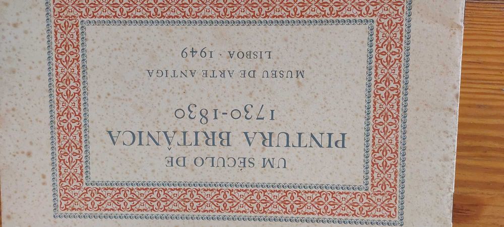 Catálogos antigos de exposições