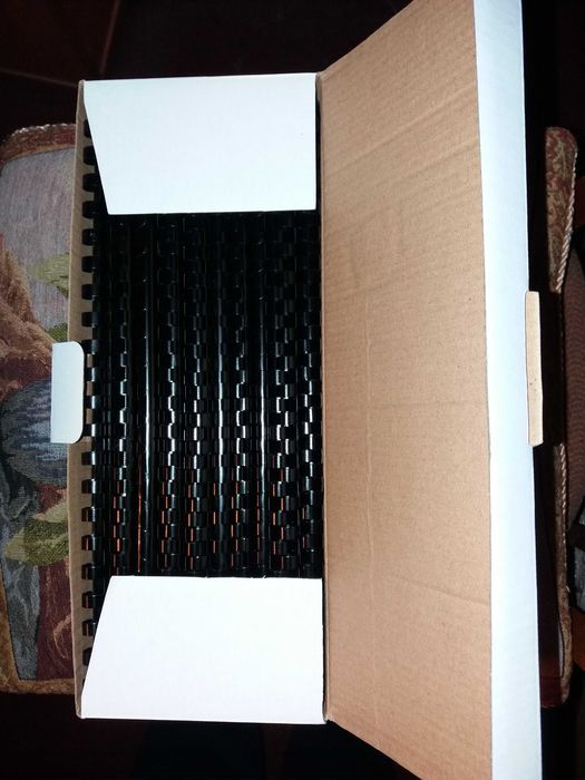 Пружина для переплетения  (брошировки) пластик d10