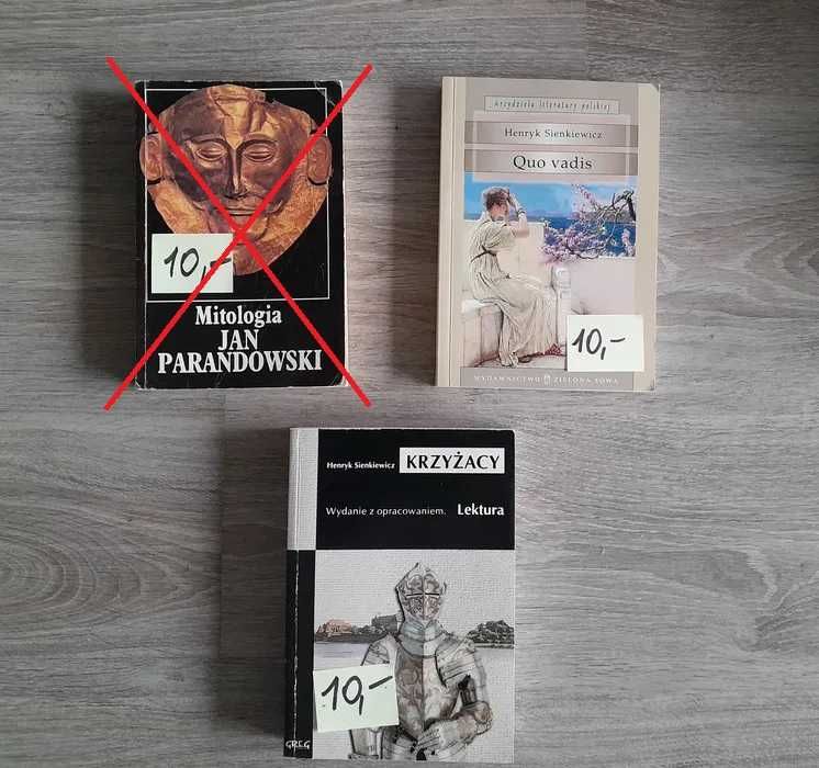 Książki używane romanse kucharskie itp