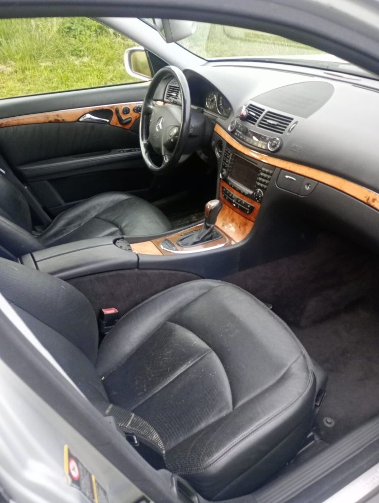 Mercedes Benz E320 CDI 4MATIC diesel