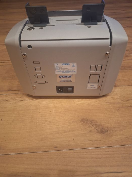 Liczarka do banknotów Laurel J-757