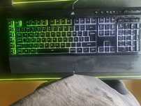Teclado Gaming CORSAIR K55 RGB Pro (Membrana - Português - Preto)