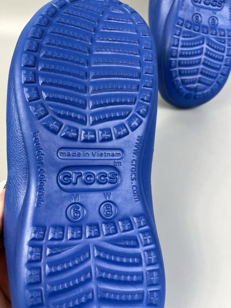 Шльопанці Crocs M6 W8 39 розмір (по довжині 25 см)