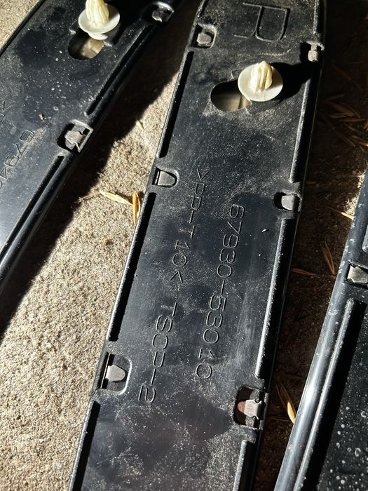 Lexus is200 nakladki progi Sport