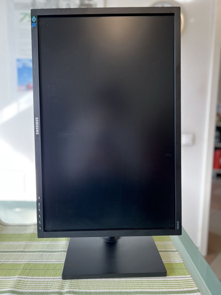 Monitor SAMSUNG S24E650XW 24 cale