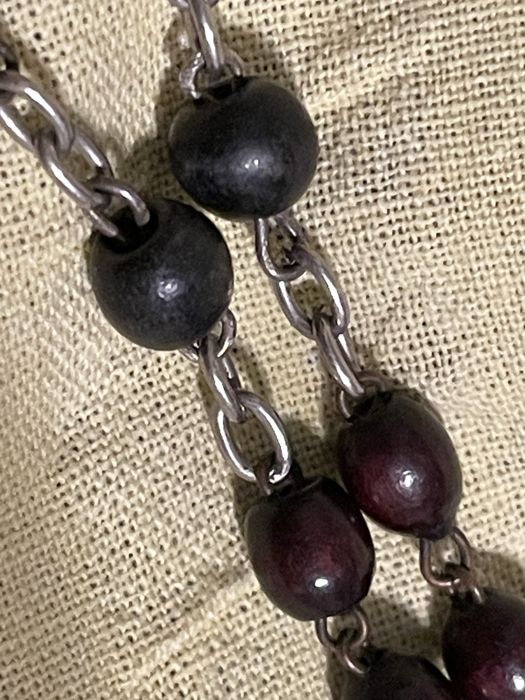 Stary różaniec religijny