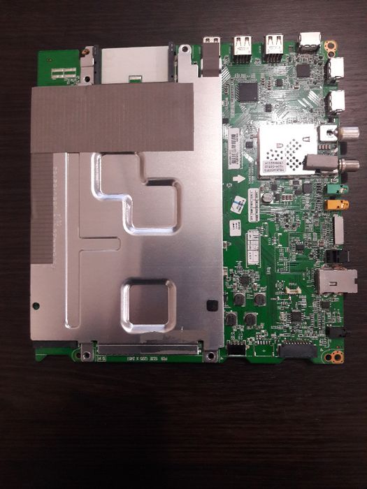 Материнская плата от телевизора LG 5DEBT000-0100