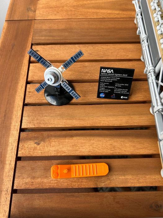 LEGO NASA Artemis Space Launch System – Perfect Condition!