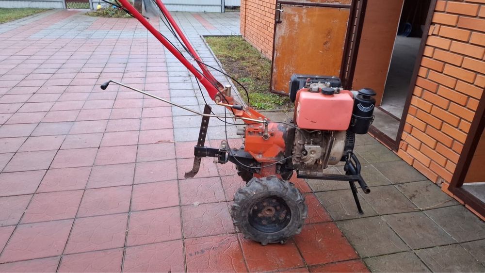 Продам мотоблок Булат