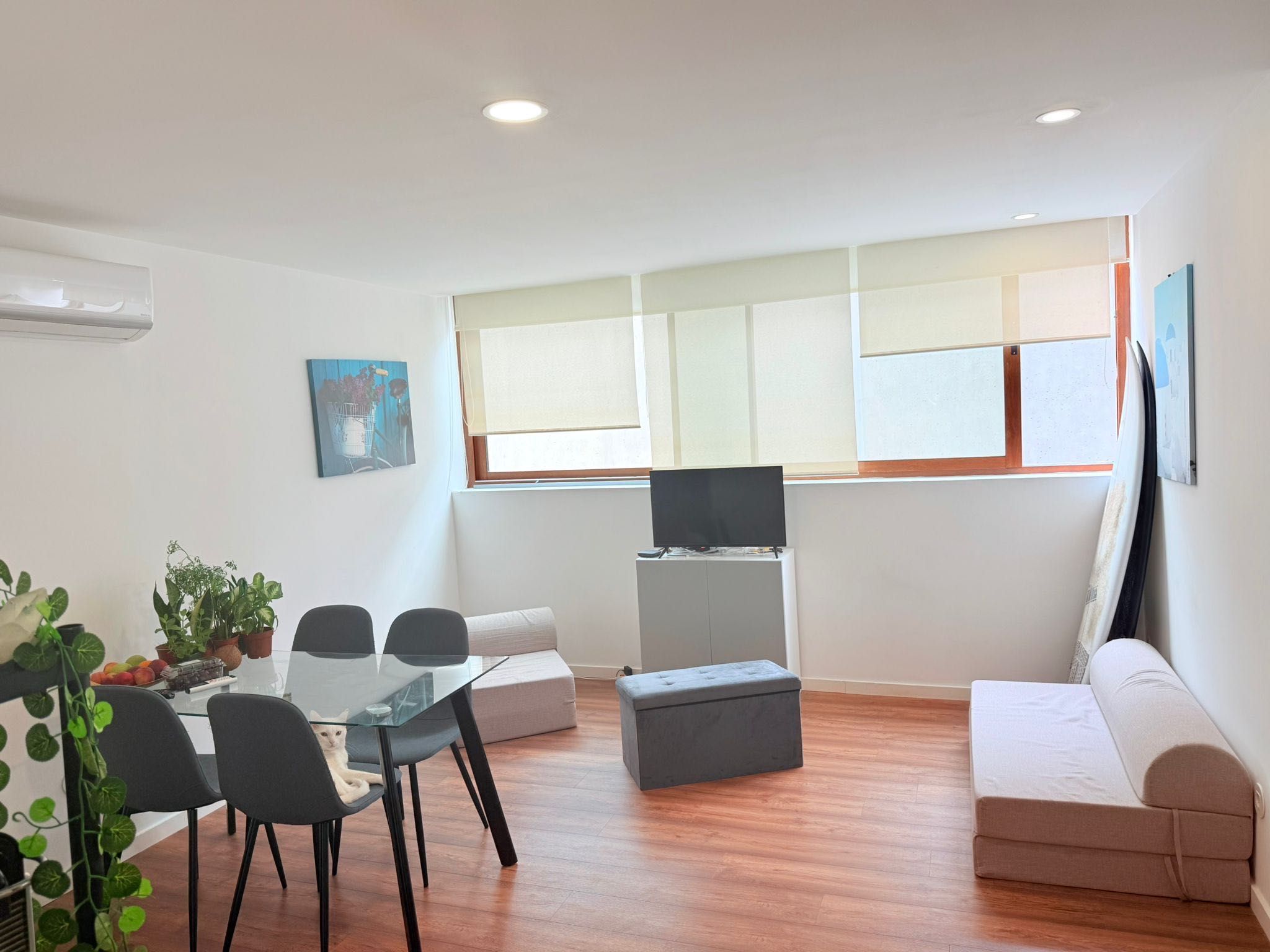 Apartamento T0 mobilado/equipado