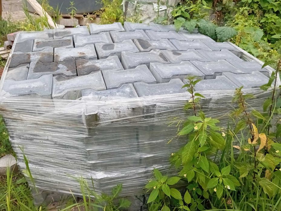 Kostka behaton, różne, ażury, krawężnik najazdowy, krawężnik granitowy