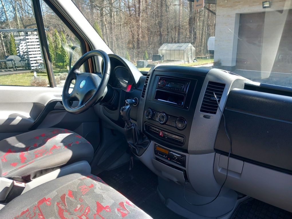 Crafter 2.5 Tdi 9 osobowy.Max