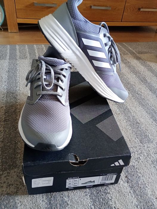 Buty Adidas rozm. 40