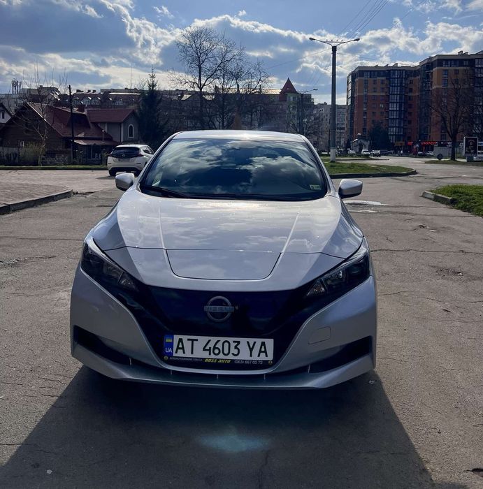 Нісан ліф 2023 рік.7 т км пробіг