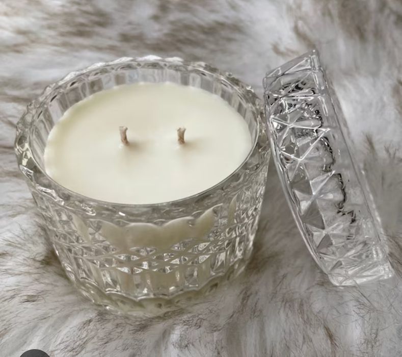 Продам ароматизовані свічки в складі