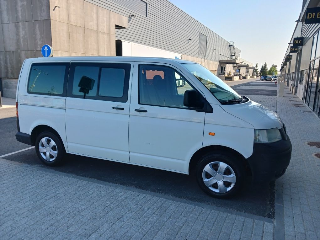 VW T5 1.9 tdi 9 lugares
