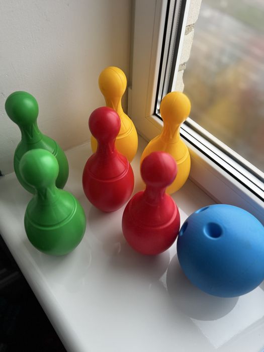 Гра боулінг дитячий