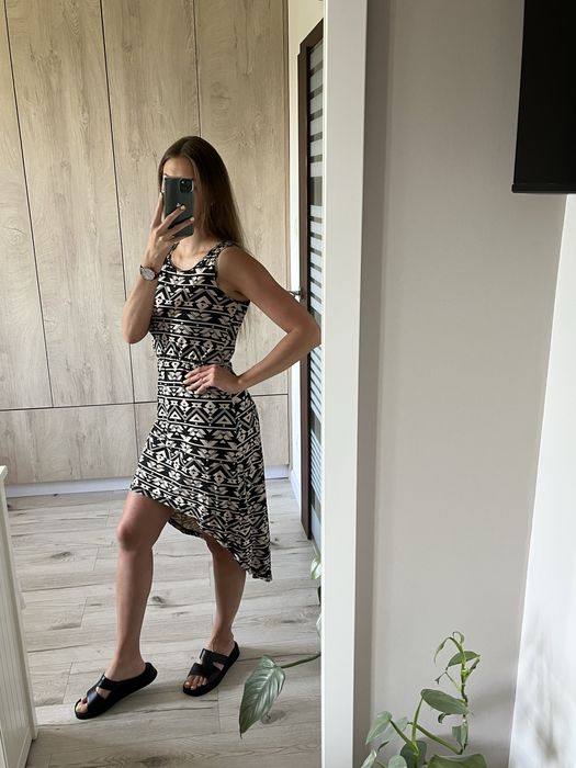Letnia brązowa sukienka h&m