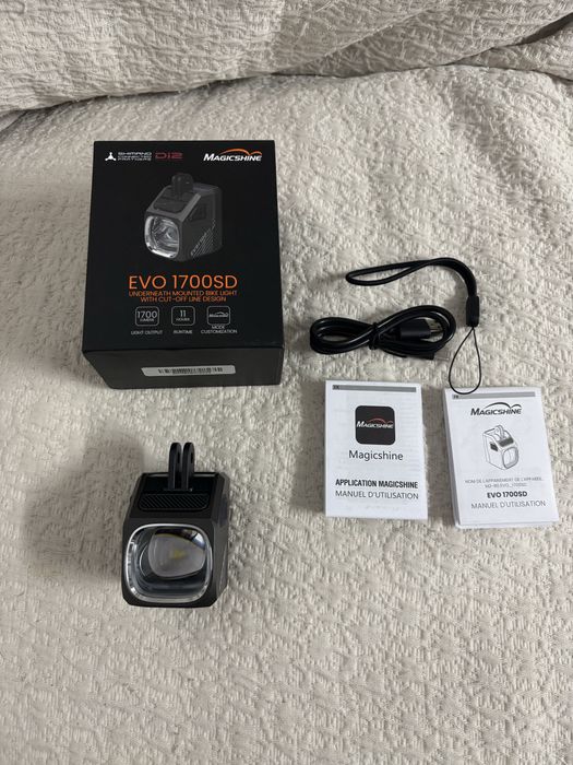 Farol dianteiro para bicicleta Magicshine EVO 1700SD 1700 lúmenes Novo