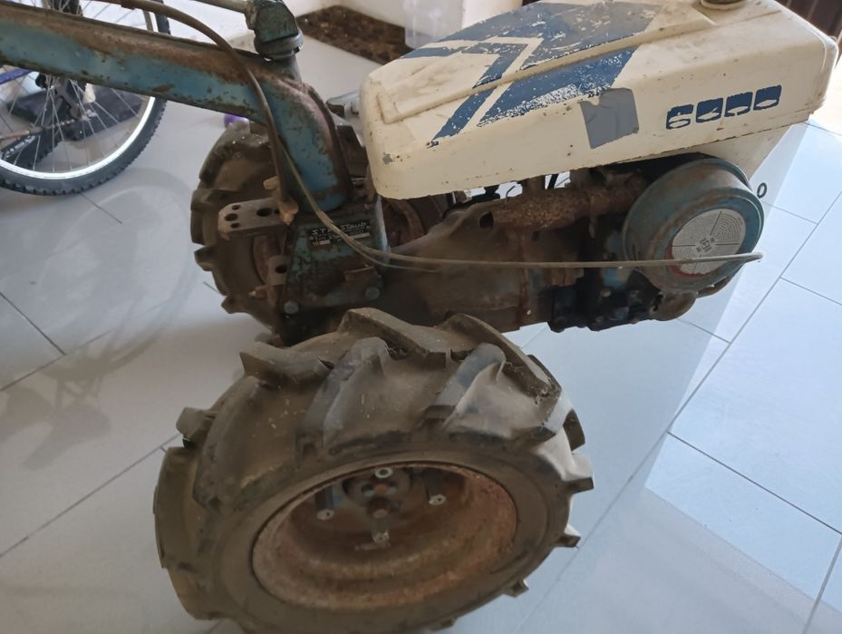Motocultivador STAUB 6000
