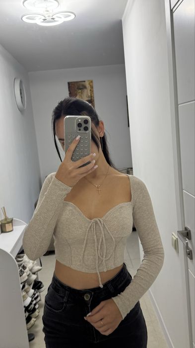 Кофтинка bershka xs