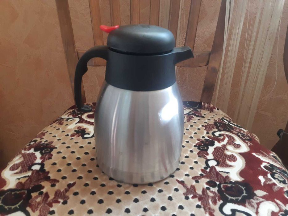 Термос из нержавейки на 1,25 литра