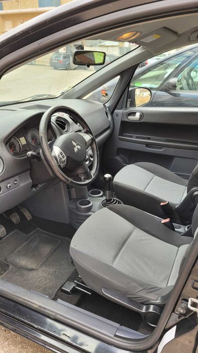 Mitsubishi Colt 1.1 INFORM RCD/AC 2010