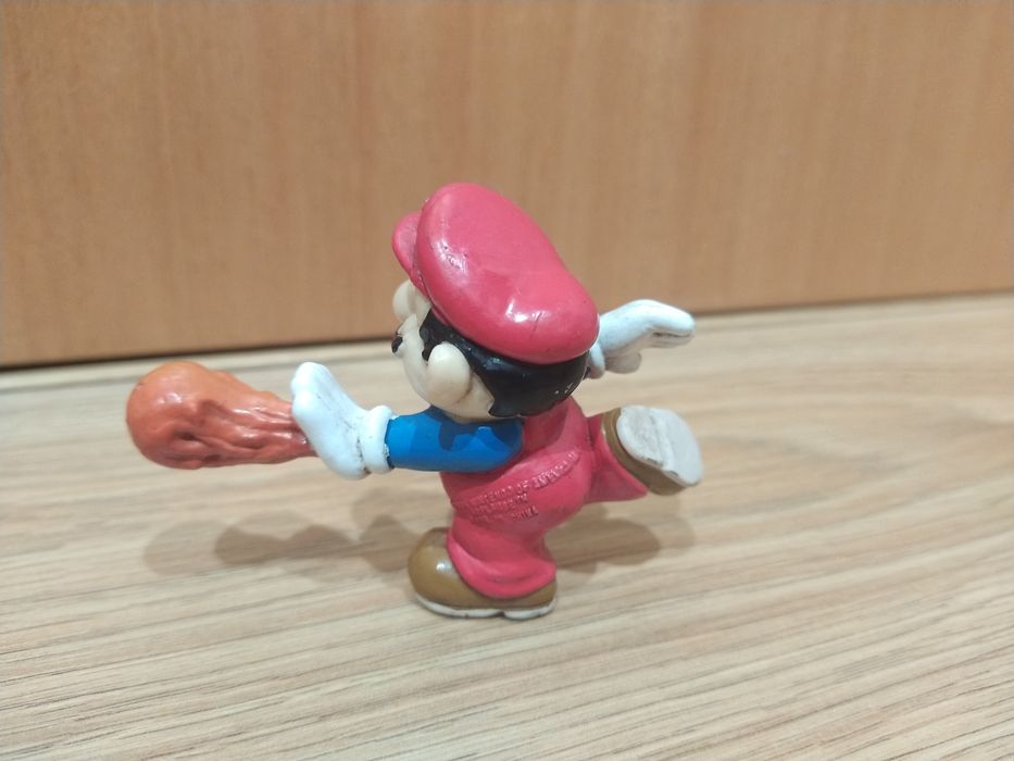 Antiga figura em PVC Super Mário Fire Ball
