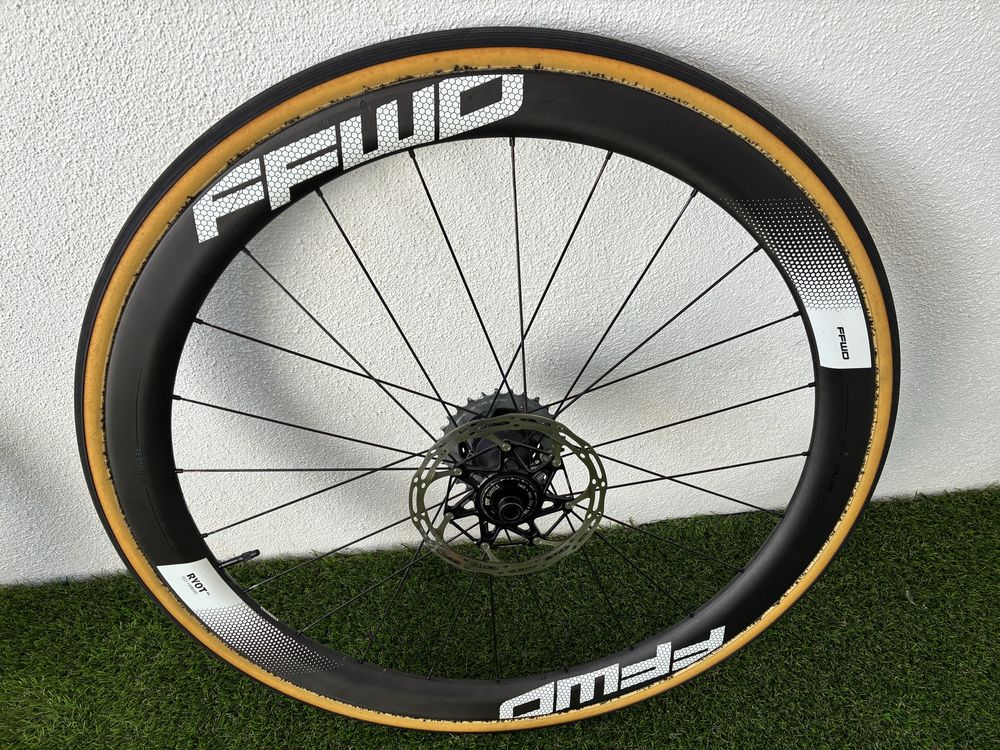Rodas FFWD Ryot