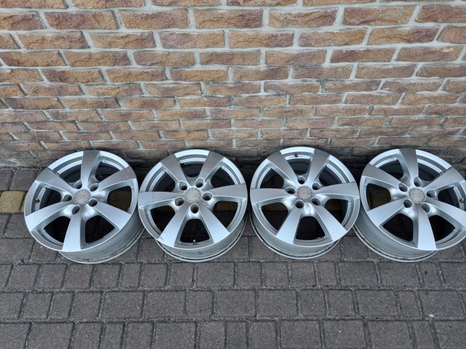 Komplet alufelg 5x114.3 17" cali  Ronal Platinim ładny wzór