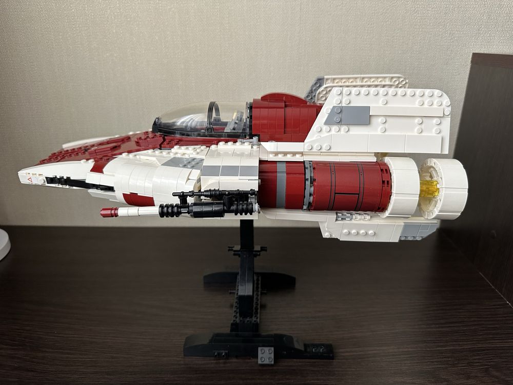 Lego Star Wars UCS 75275 A-wing Зоряний винищувач типу А