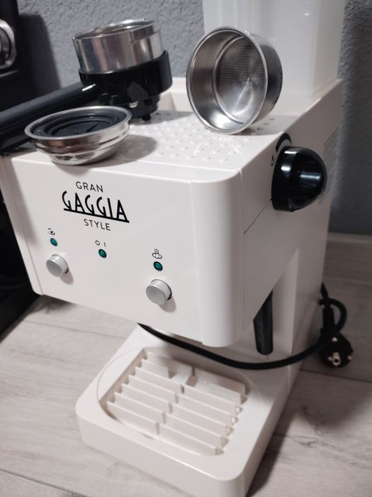 Ekspres do kawy kolbowy GAGGIA GRAN STYLE, jak nowy, cena ostateczna