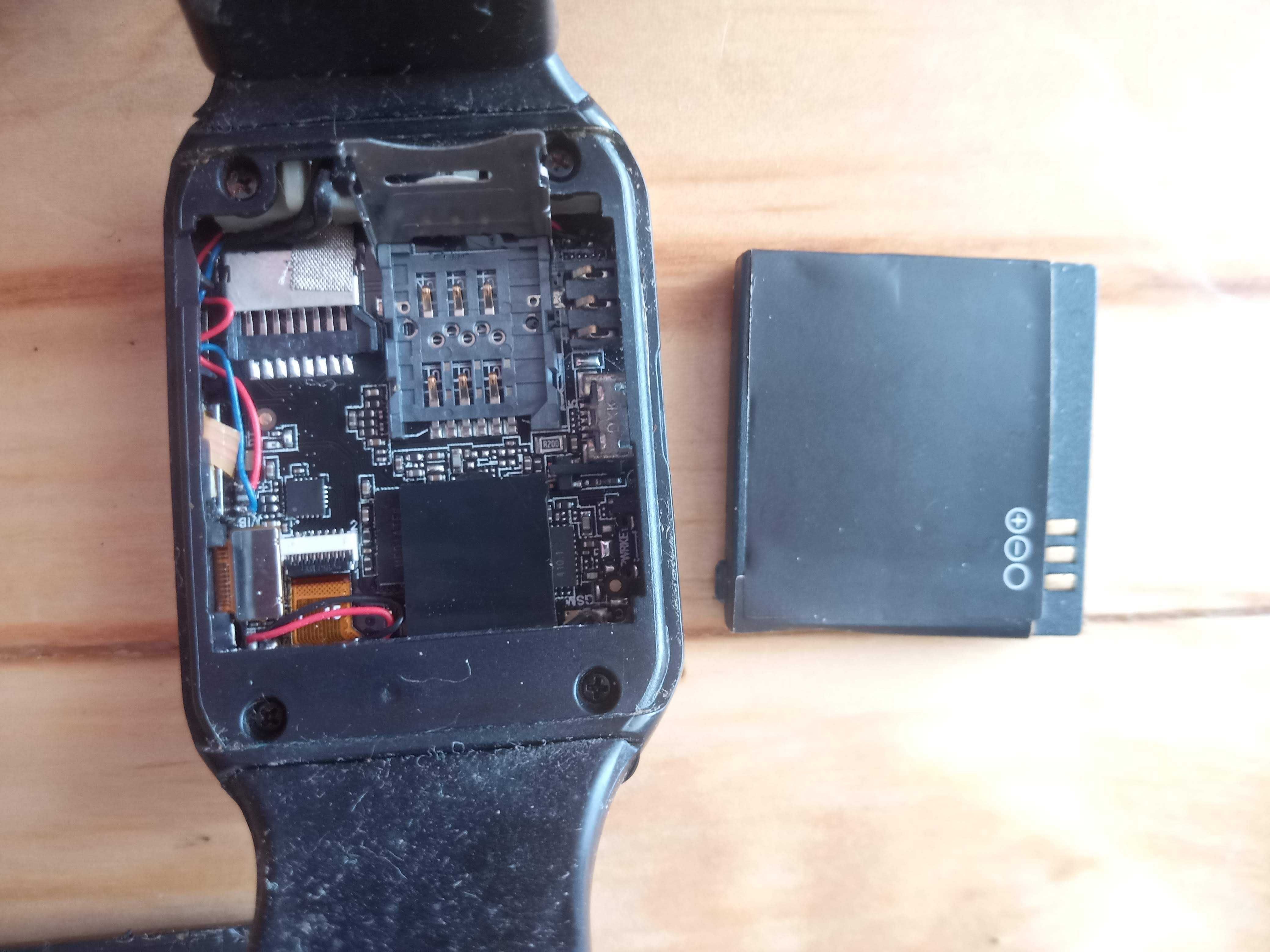 Smart Watch Умные часы на запчасти или под замену АКБ