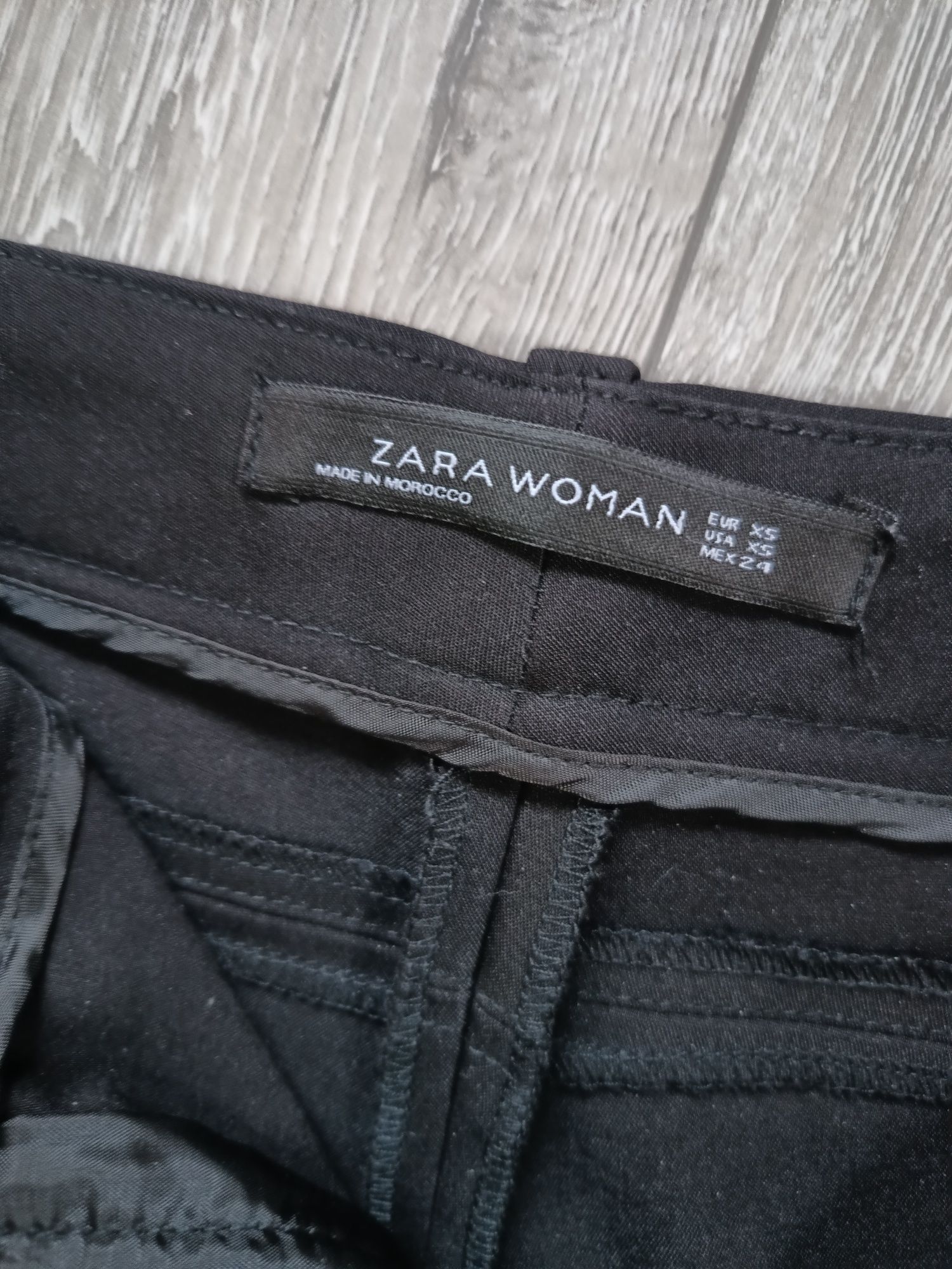 Czarne Spodnie Zara XS