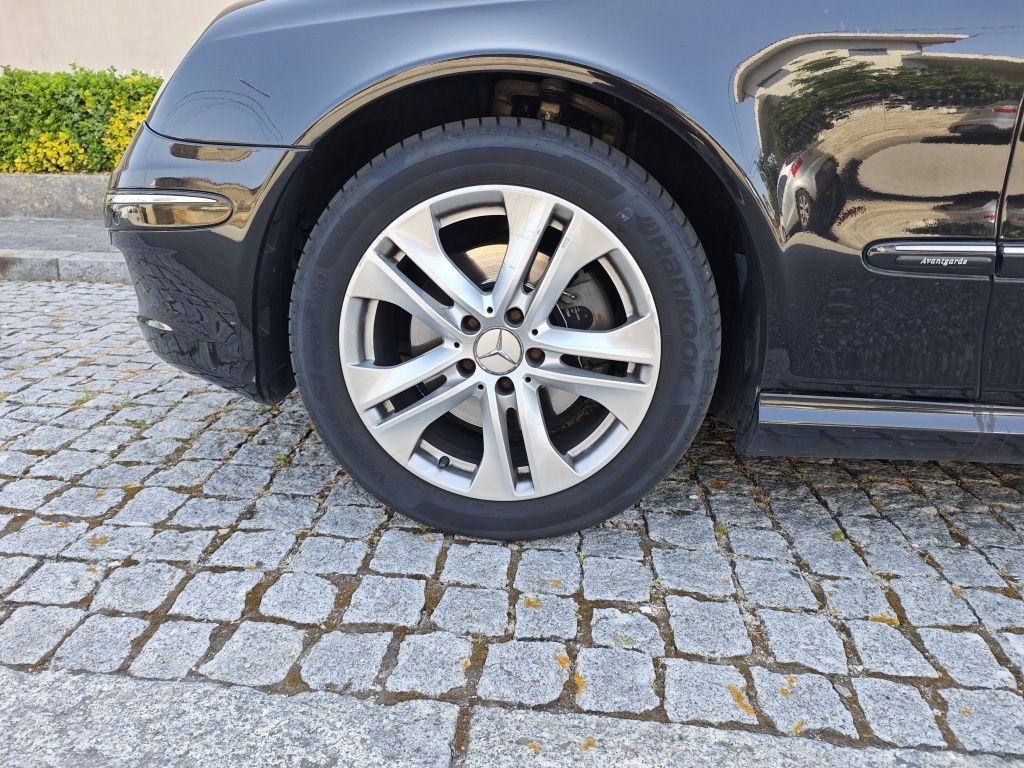 Mercedes Benz E 320