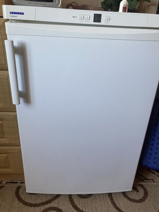 Продам морозильную камеру LIEBHERR.