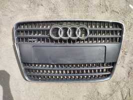 Решетка переднего бампера AUDI Q7 4L 2005-2009г. Оригинал.