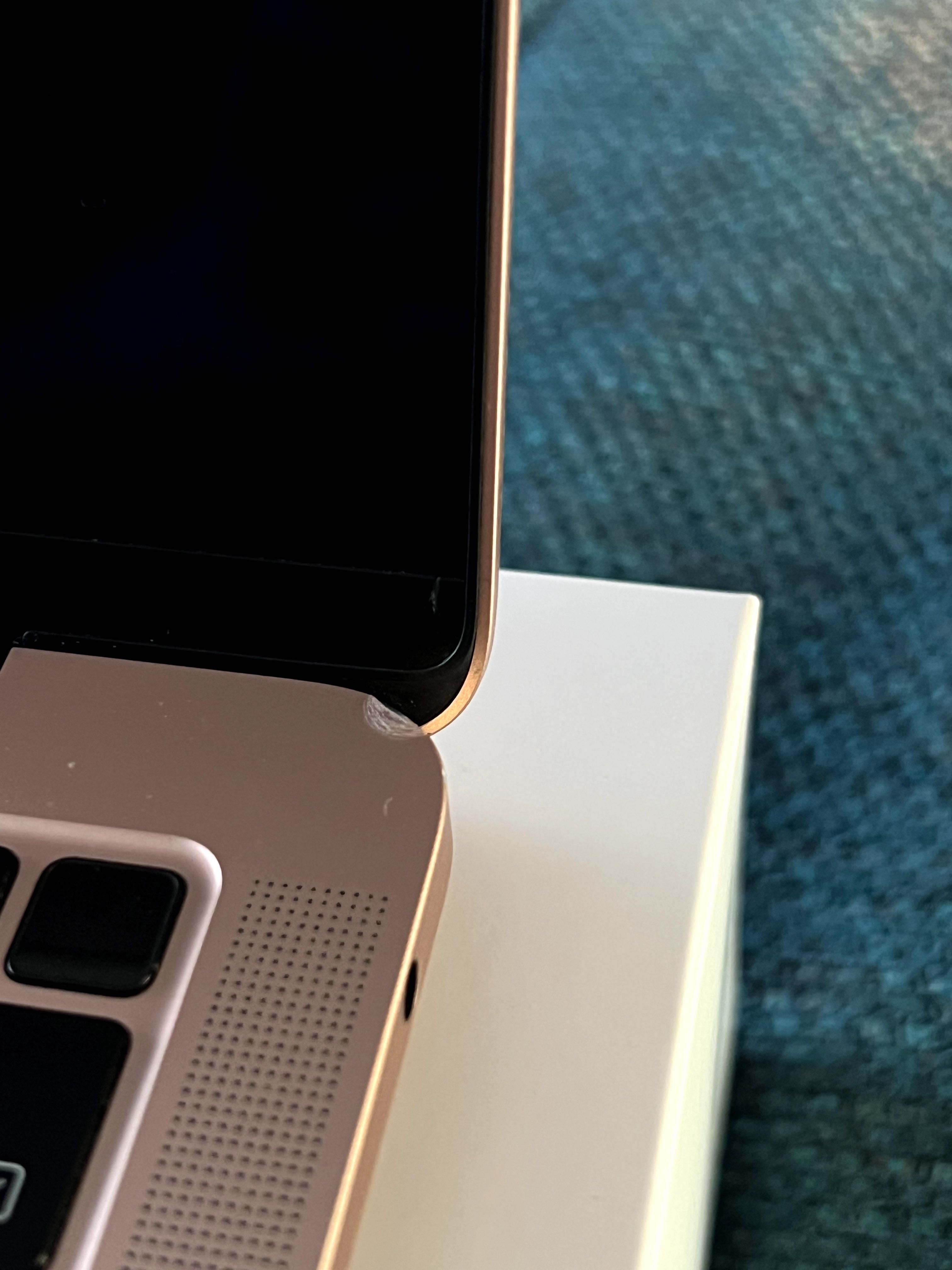 MacBook Air 13 z procesorem Intel Core i5 ósmej generacji